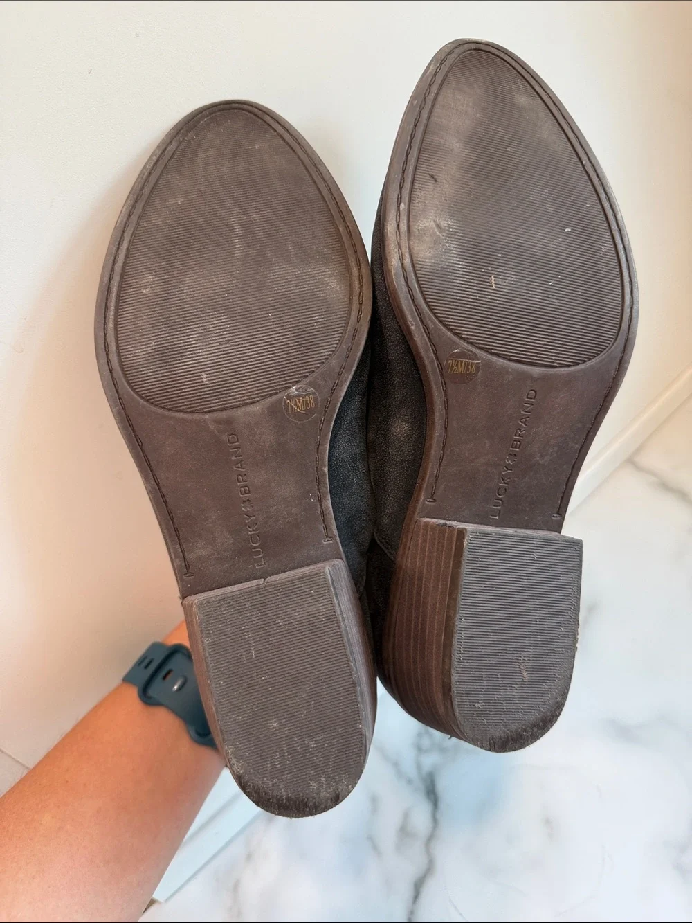 Lucky Brand Cahill Black Leather Flats Loafers Size 7.5